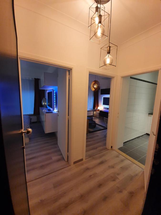 Cosy Corner In Quiet Suburb - All Cars Allowed Antwerp Exterior photo